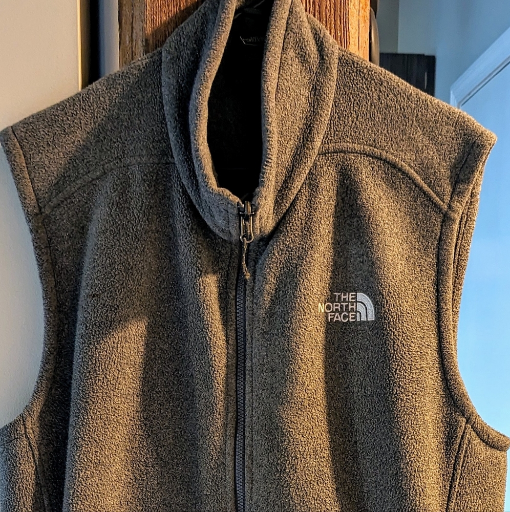 The North Face fleece grey vest XL